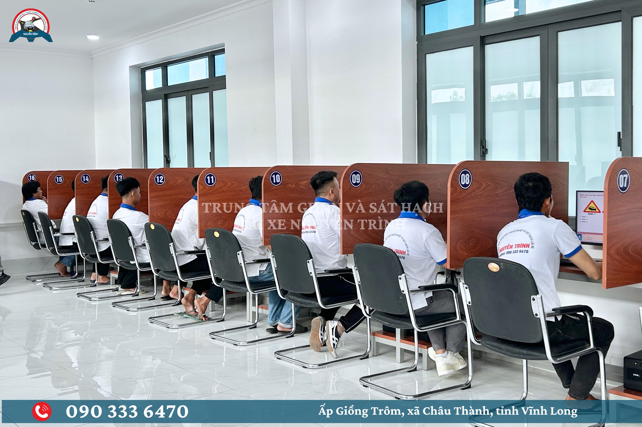 CÁC HỌC VIÊN KHOÁ C1.K1.2025 CỦA TRUNG TÂM GDNN & SHLX NGUYỄN TRÌNH THAM GIA KỲ KIỂM TRA CẤP GIẤY XÁC NHẬN HOÀN THÀNH KHOÁ ĐÀO TẠO LÁI XE Ô TÔ