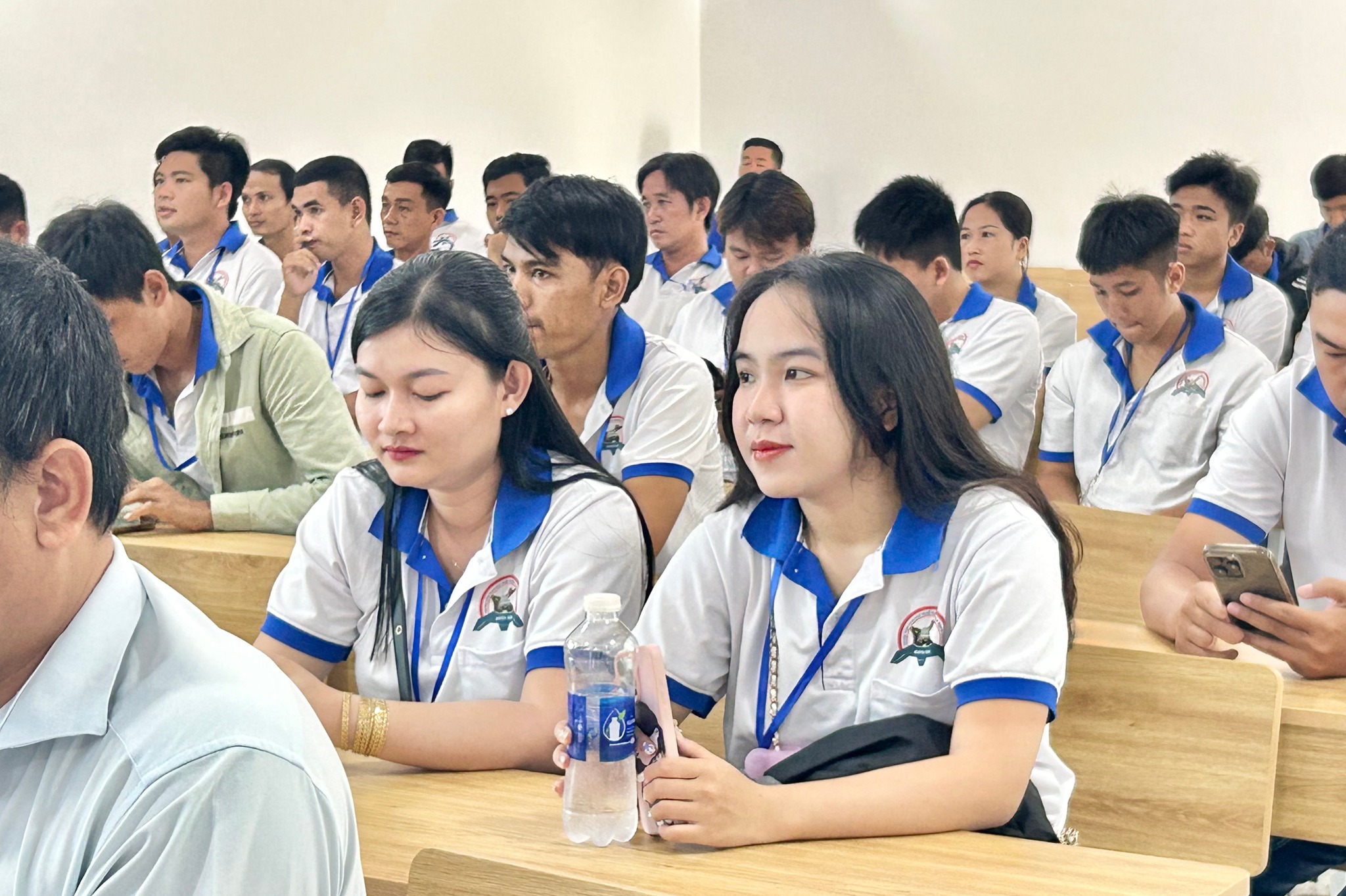 CÁC HỌC VIÊN KHOÁ C1.K1.2025 CỦA TRUNG TÂM GDNN & SHLX NGUYỄN TRÌNH THAM GIA KỲ KIỂM TRA CẤP GIẤY XÁC NHẬN HOÀN THÀNH KHOÁ ĐÀO TẠO LÁI XE Ô TÔ